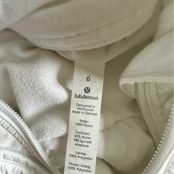 Lululemon Another Mile Jacket - Picture 5 of 5